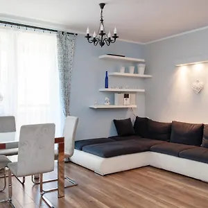 Fantastic By The Sea Set Up With Apartament