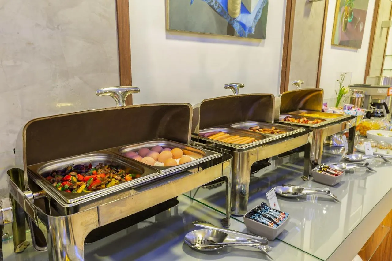 Hotel Poleczki Warsaw Airport